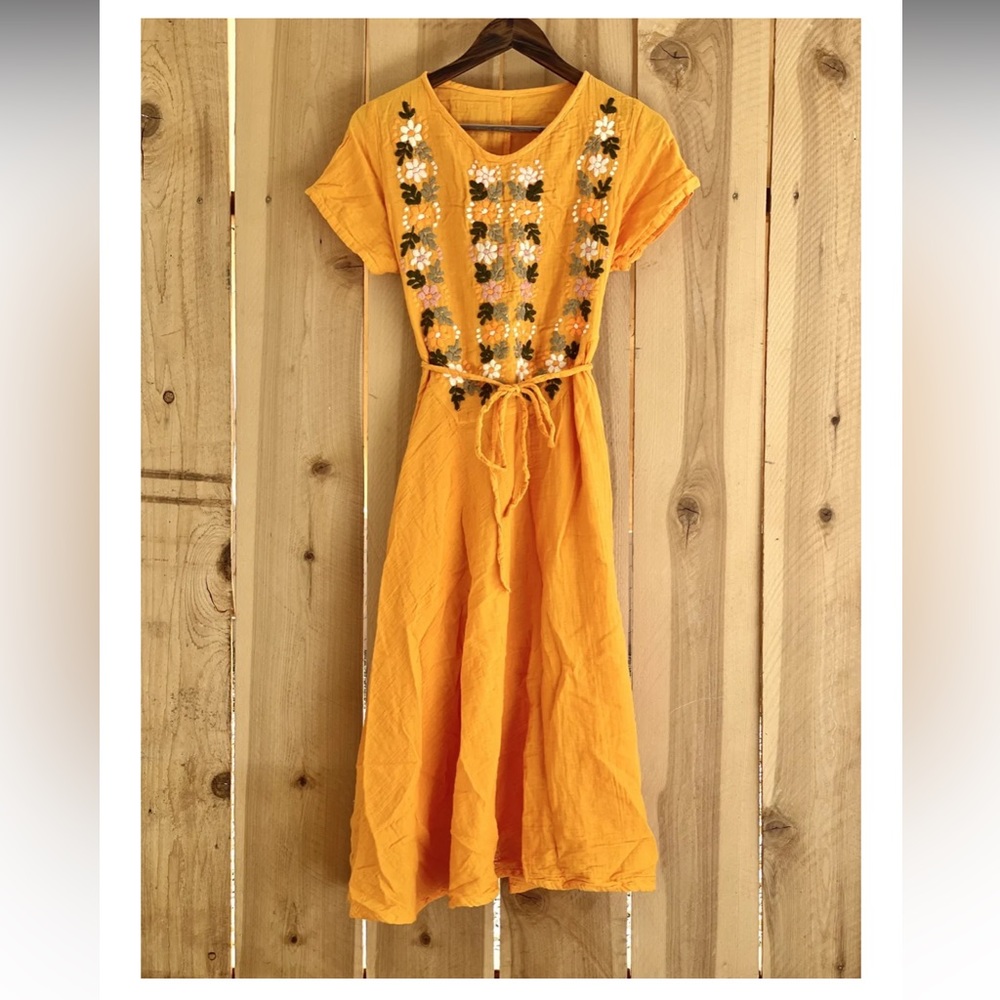 NWT MOMO New York Designer Turmeric Flower Dress, OS (SOLD OUT!)